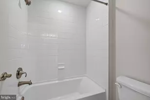 14644 Seneca Farm Ln, Germantown, MD 20874 - Photo 30
