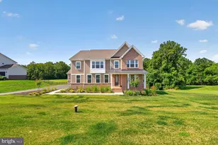 14644 Seneca Farm Ln, Germantown, MD 20874 - Photo 2