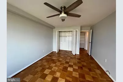 10201 Grosvenor Place #1111, Rockville, MD 20852 - Photo 24