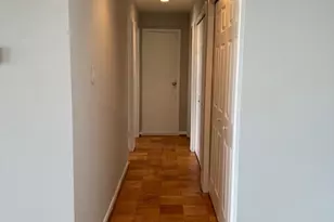 10201 Grosvenor Pl, Rockville, MD 20852 - Photo 16
