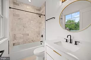 8609 Woodbrook Ln, Chevy Chase, MD 20815 - Photo 34