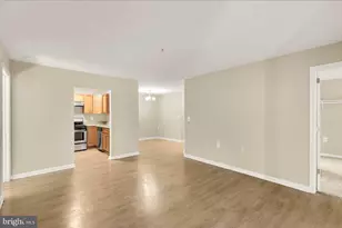 13205 Cloppers Mill Dr, Germantown, MD 20874 - Photo 10