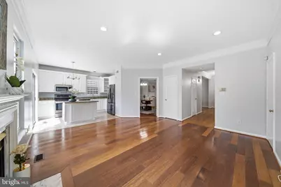 8612 Castlebar Way, Montgomery Village, MD 20886 - Photo 14