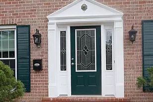 6770 Surreywood Ln, Bethesda, MD 20817 - Photo 2