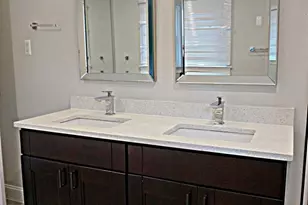 6770 Surreywood Ln, Bethesda, MD 20817 - Photo 30