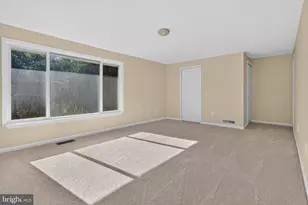 19555 Brassie Pl, Montgomery Village, MD 20886 - Photo 14