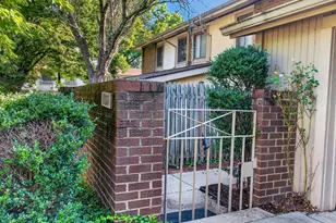 19555 Brassie Pl, Montgomery Village, MD 20886 - Photo 2