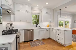 3612 Shepherd St, Chevy Chase, MD 20815 - Photo 12