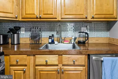 18759 Nathans Place, Gaithersburg, MD 20886 - Photo 12