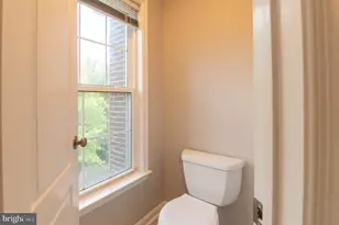207 Halpine Walk Ct, Rockville, MD 20851 - Photo 28