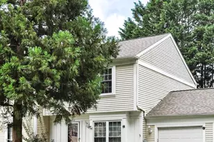 19810 Filbert Dr, Gaithersburg, MD 20879 - Photo 2