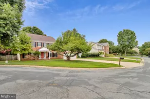 15804 Seurat Dr, North Potomac, MD 20878 - Photo 4
