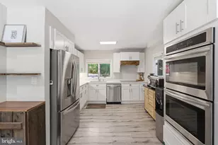 8214 Hawkins Creamery Rd, Gaithersburg, MD 20882 - Photo 14