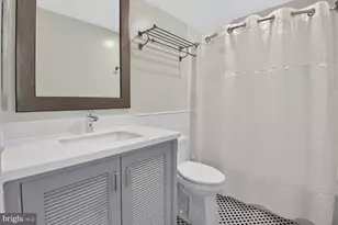 10313 Cavanaugh Ct, Rockville, MD 20850 - Photo 44