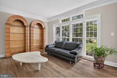 10313 Cavanaugh Court, Rockville, MD 20850 - Photo 4