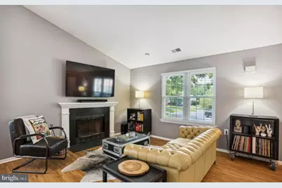 13348 Neerwinder Place, Germantown, MD 20874 - Photo 4