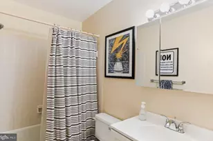 13348 Neerwinder Pl, Germantown, MD 20874 - Photo 16