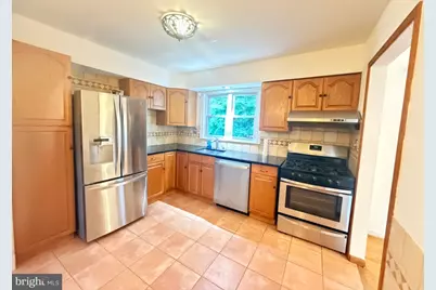 5808 Greentree Road, Bethesda, MD 20817 - Photo 8