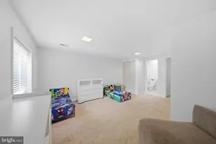 20204 Ravensdale Ct, Gaithersburg, MD 20886 - Photo 32