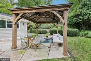 11214 Dewey Rd, Kensington, MD 20895 - Photo 52
