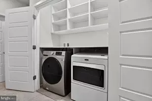 5138 Longstone Way, North Bethesda, MD 20852 - Photo 28