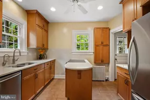 820 Davis Ave, Takoma Park, MD 20912 - Photo 8