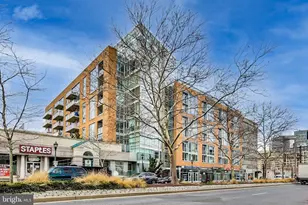 6820 Wisconsin Ave, Bethesda, MD 20815 - Photo 28