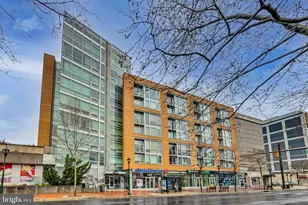 6820 Wisconsin Ave, Bethesda, MD 20815 - Photo 2