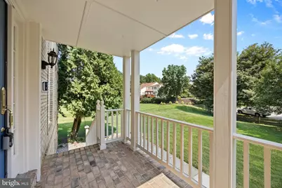 21800 Churchill Downs Court, Laytonsville, MD 20882 - Photo 4