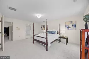 21800 Churchill Downs Ct, Laytonsville, MD 20882 - Photo 36