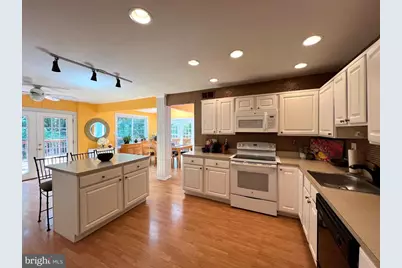 14701 Fireside Drive, Silver Spring, MD 20905 - Photo 10