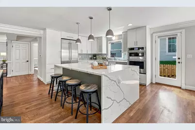 7222 Delfield Street, Chevy Chase, MD 20815 - Photo 10
