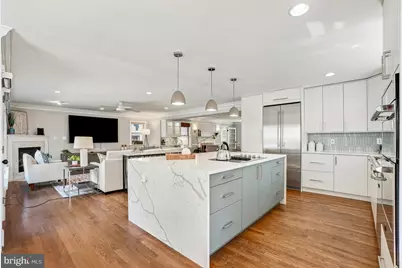 7222 Delfield Street, Chevy Chase, MD 20815 - Photo 14