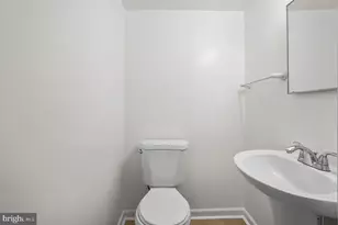 10214 Millstream Dr, Montgomery Village, MD 20886 - Photo 6