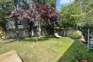 2407 Hayden Dr, Silver Spring, MD 20902 - Photo 22