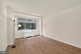 10500 Rockville Pik, Rockville, MD 20852 - Photo 12