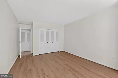 10500 Rockville Pik #G17, Rockville, MD 20852 - Photo 16