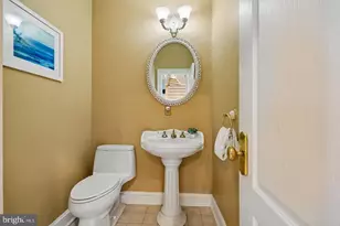 13120 Esworthy Rd, North Potomac, MD 20878 - Photo 38