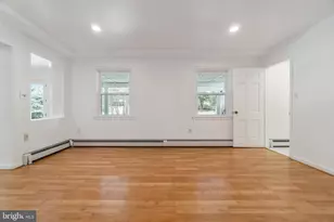 13200 Foxden Dr, Rockville, MD 20850 - Photo 44