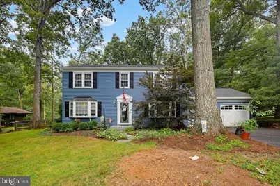 28720 Greenberry Drive, Gaithersburg, MD 20882 - Photo 1