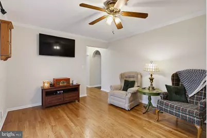 28720 Greenberry Drive, Gaithersburg, MD 20882 - Photo 12