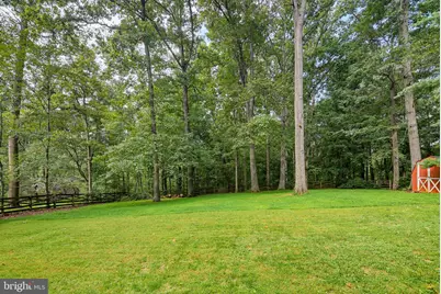 28720 Greenberry Drive, Gaithersburg, MD 20882 - Photo 40
