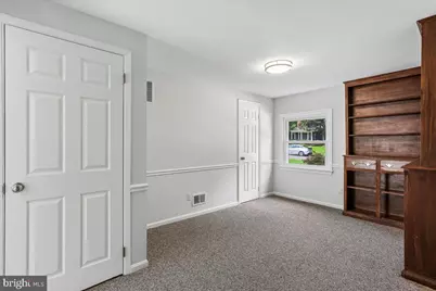 7038 Wolftree Lane, North Bethesda, MD 20852 - Photo 12