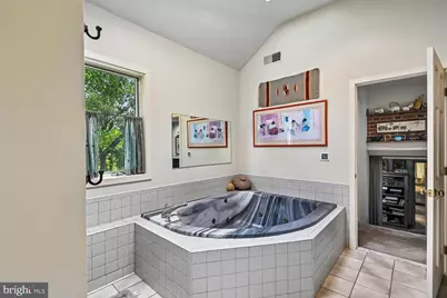18 Watergate Court, Silver Spring, MD 20905 - Photo 40