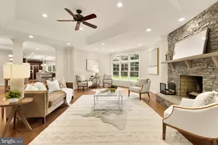 5601 Vernon Pl, Bethesda, MD 20817 - Photo 2