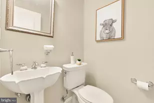 5601 Vernon Pl, Bethesda, MD 20817 - Photo 16