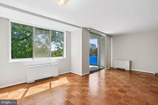 10401 Grosvenor Pl, Rockville, MD 20852 - Photo 18