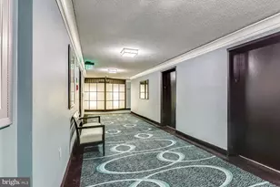10401 Grosvenor Pl, Rockville, MD 20852 - Photo 50