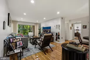 433 Christopher Ave, Gaithersburg, MD 20879 - Photo 4