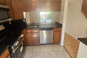 23 Cross Ridge Ct, Germantown, MD 20874 - Photo 4